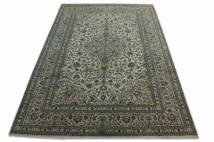 Klassischer Teppich Kashan in 360x250