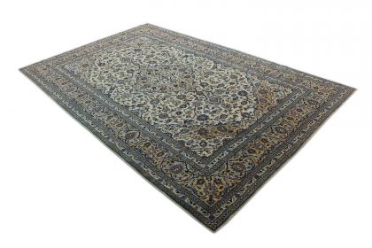 Klassischer Teppich Kashan in 380x240 (3 / 8)