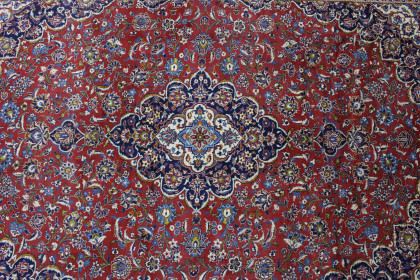 Klassischer Vintage-Teppich Kashan in 410x300 (9 / 10)