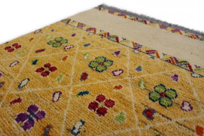 Nomadic Design Teppich Gelb Gold in 250x180 (7 / 10)