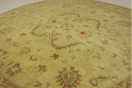 Ziegler Rug Round Beige in 260x260cm (3 / 6) Ziegler Rug Round Beige in 260x260cm (3 / 6)