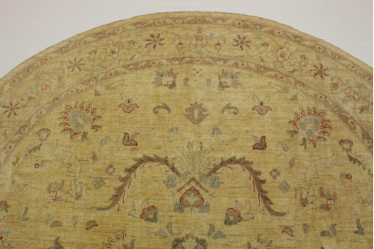 Ziegler Rug Round Beige in 260x260cm (4 / 6) Ziegler Rug Round Beige in 260x260cm (4 / 6)