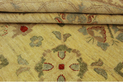 Ziegler Rug Round Beige in 260x260cm (6 / 6) Ziegler Rug Round Beige in 260x260cm (6 / 6)