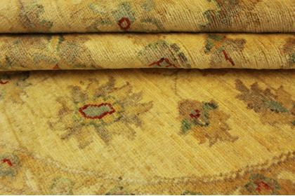 Ziegler Rug Round Beige in 150x150cm (5 / 5) Ziegler Rug Round Beige in 150x150cm (5 / 5)