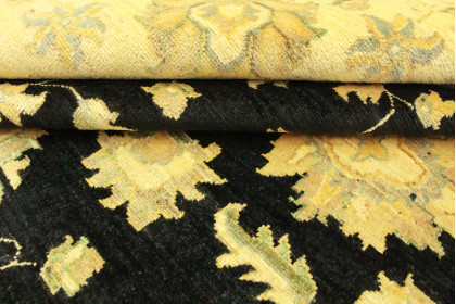 Ziegler Rug Round Beige Black in 210x210cm (6 / 6) Ziegler Rug Round Beige Black in 210x210cm (6 / 6)