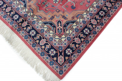 Traditional Vintage Rug Azerbajan in 270x190 (4 / 6)