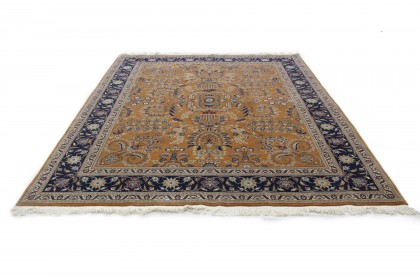 Traditional Vintage Rug China in 310x240